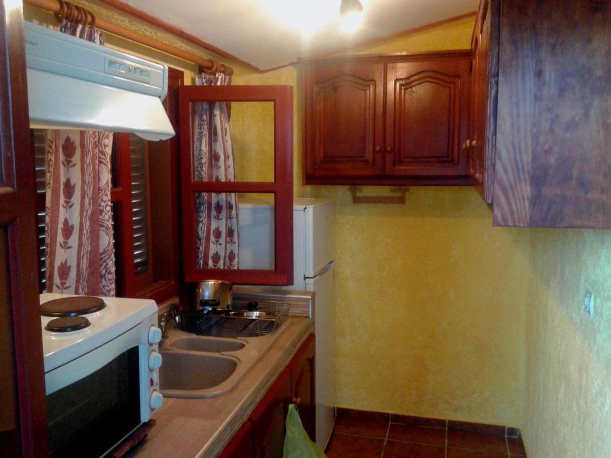 Sunrise Apartments Палекастрон Экстерьер фото