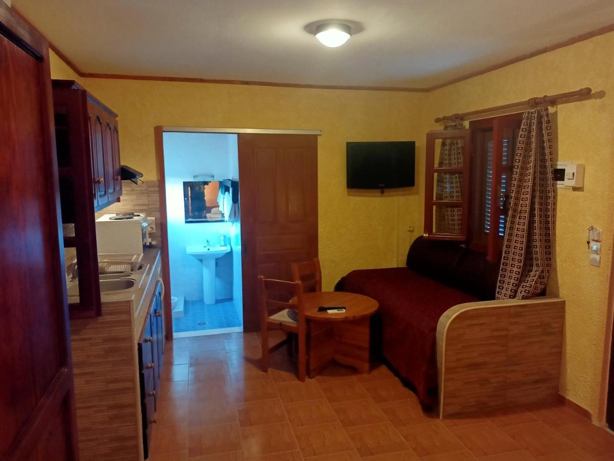 Sunrise Apartments Палекастрон Экстерьер фото